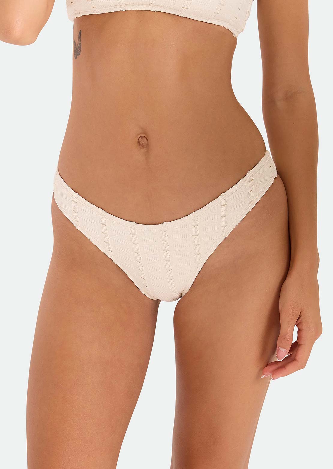 Volcom Women's Coco Low Tide 90s V Bottom Skimpy White Sand