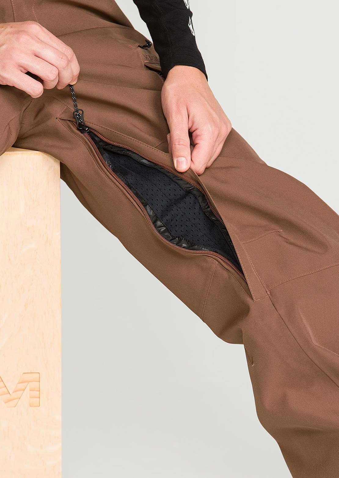 Volcom Women's Creston 3D Stretch Bib Pants