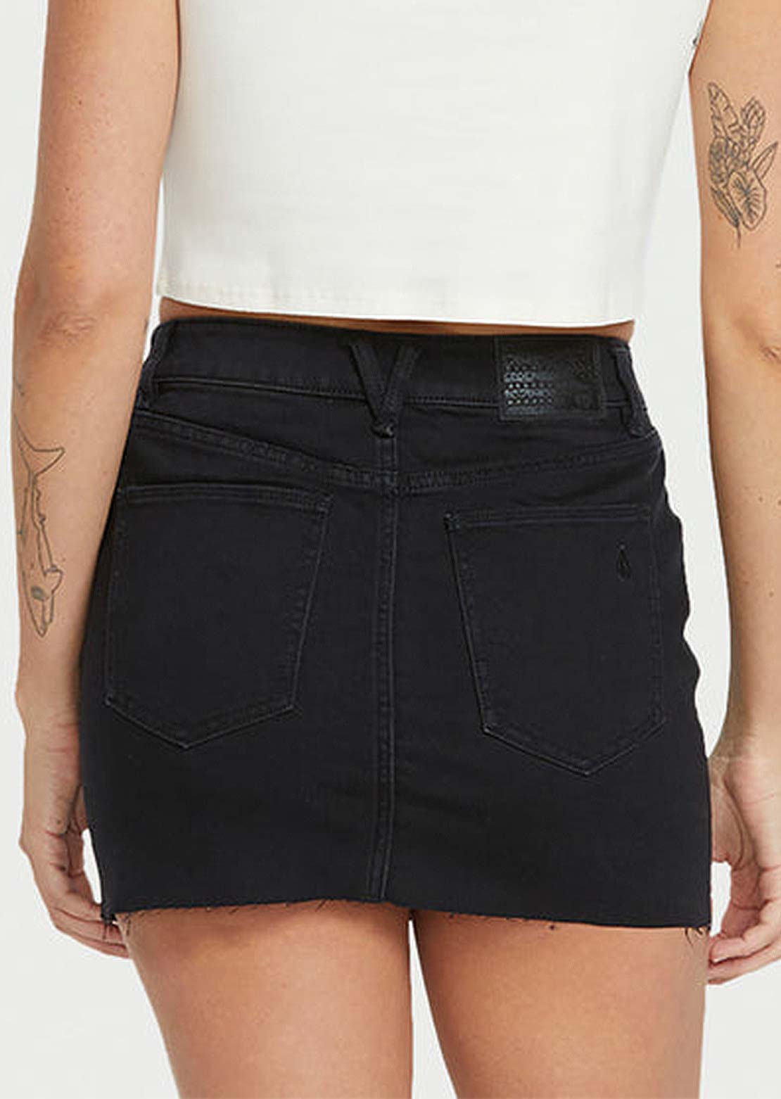 Volcom Women&#39;s Dropping In Skirt Black