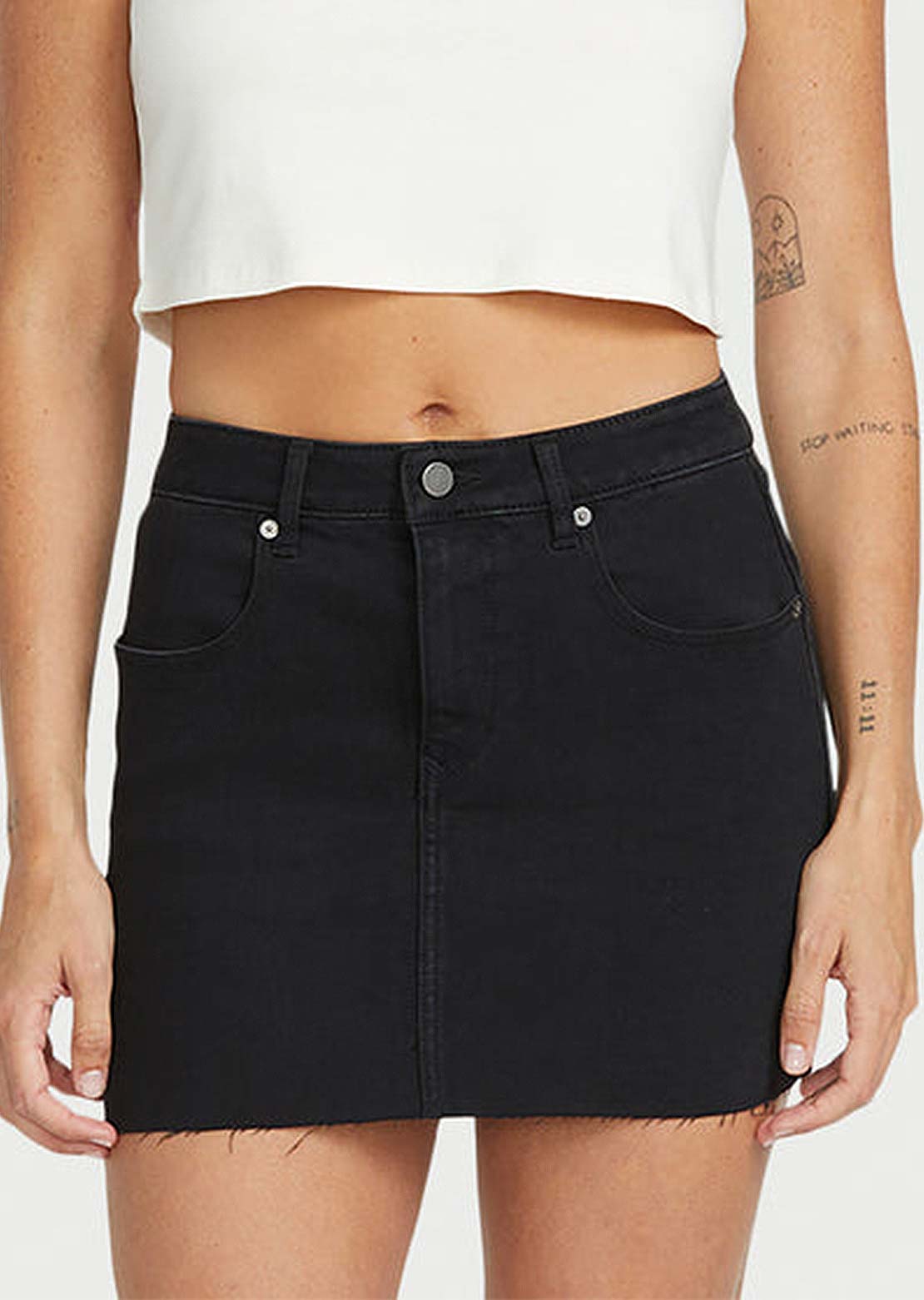 Volcom Women&#39;s Dropping In Skirt Black