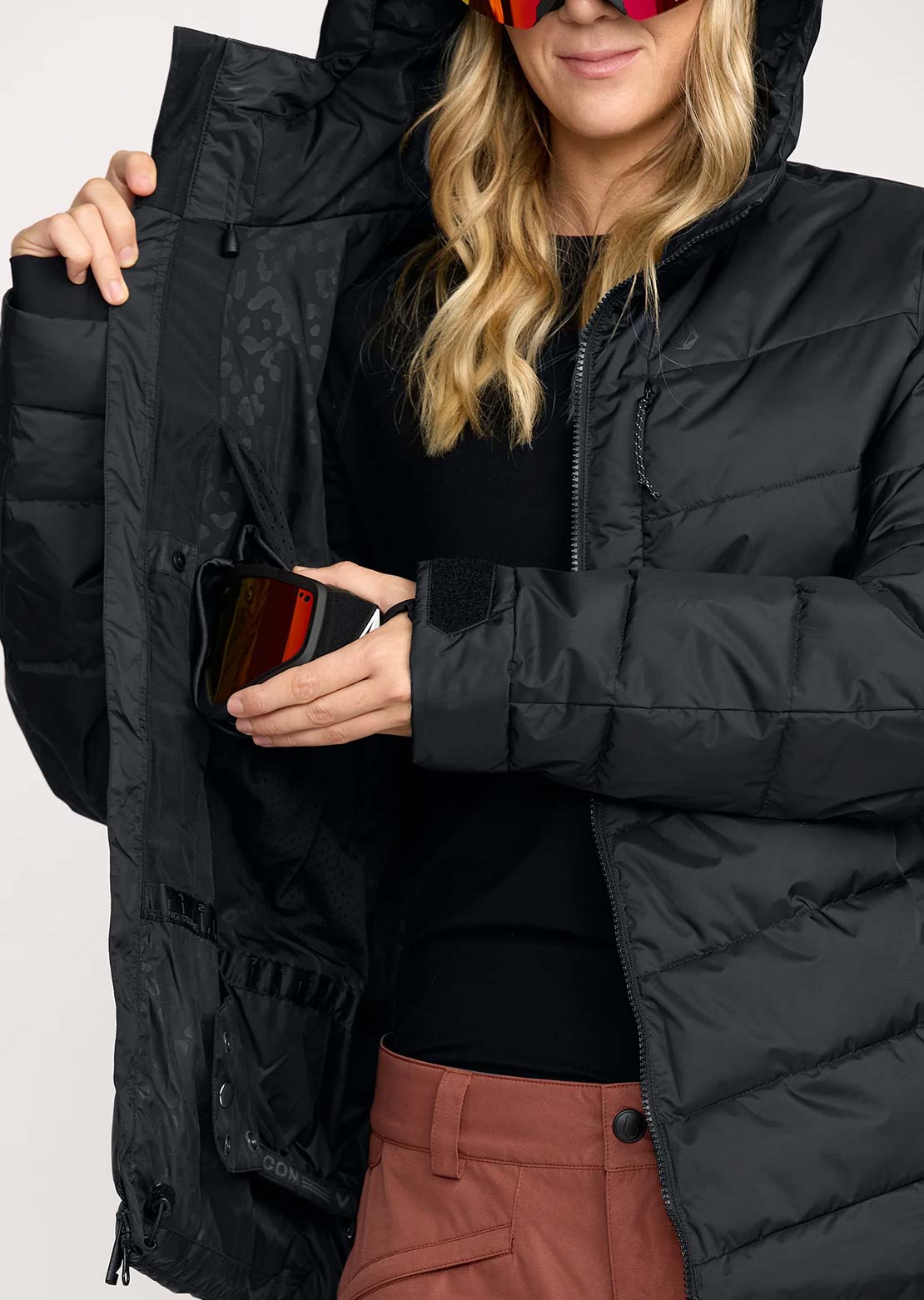 Volcom Women's Estes Puff Jacket Black