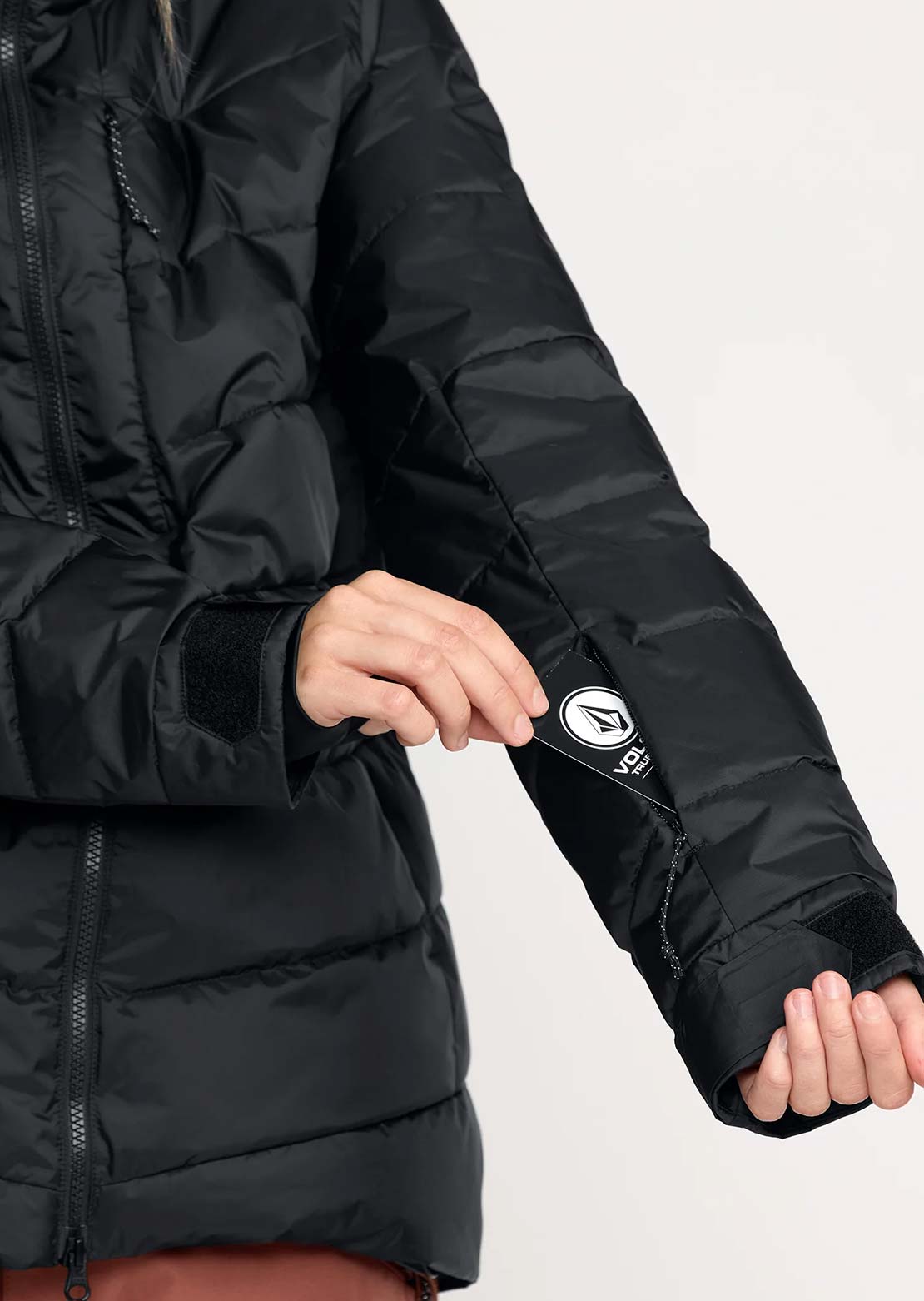 Volcom Women's Estes Puff Jacket Black