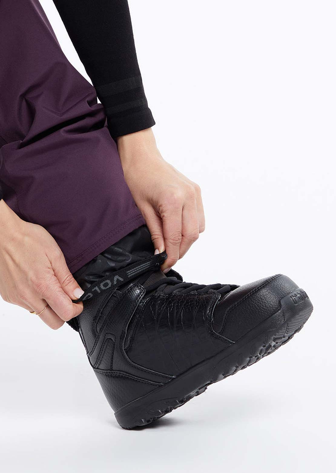 Volcom Women's Knox Ins Gore-Tex Pants Blackberry