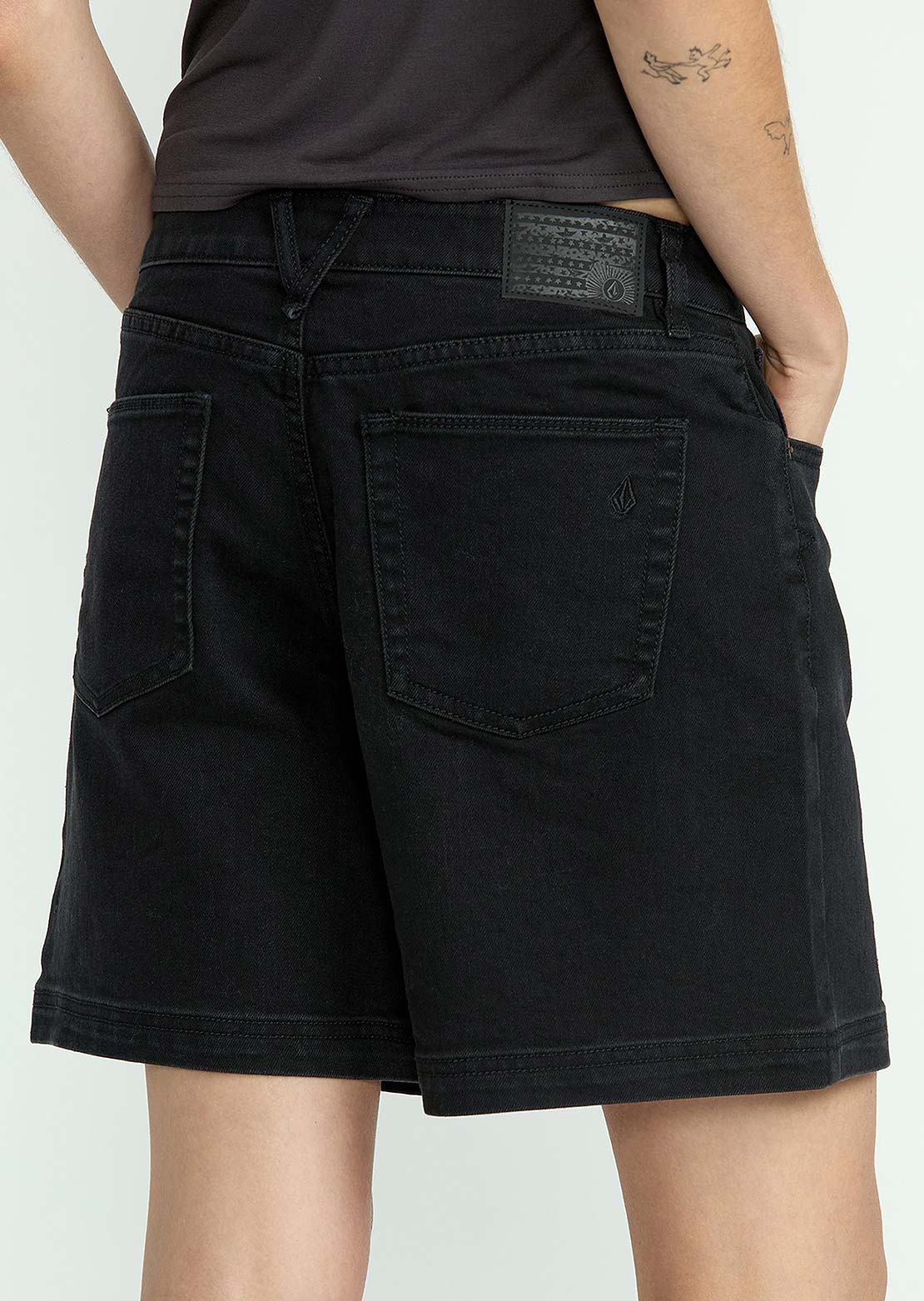 Volcom Women's Strait Up Long Shorts Blackout