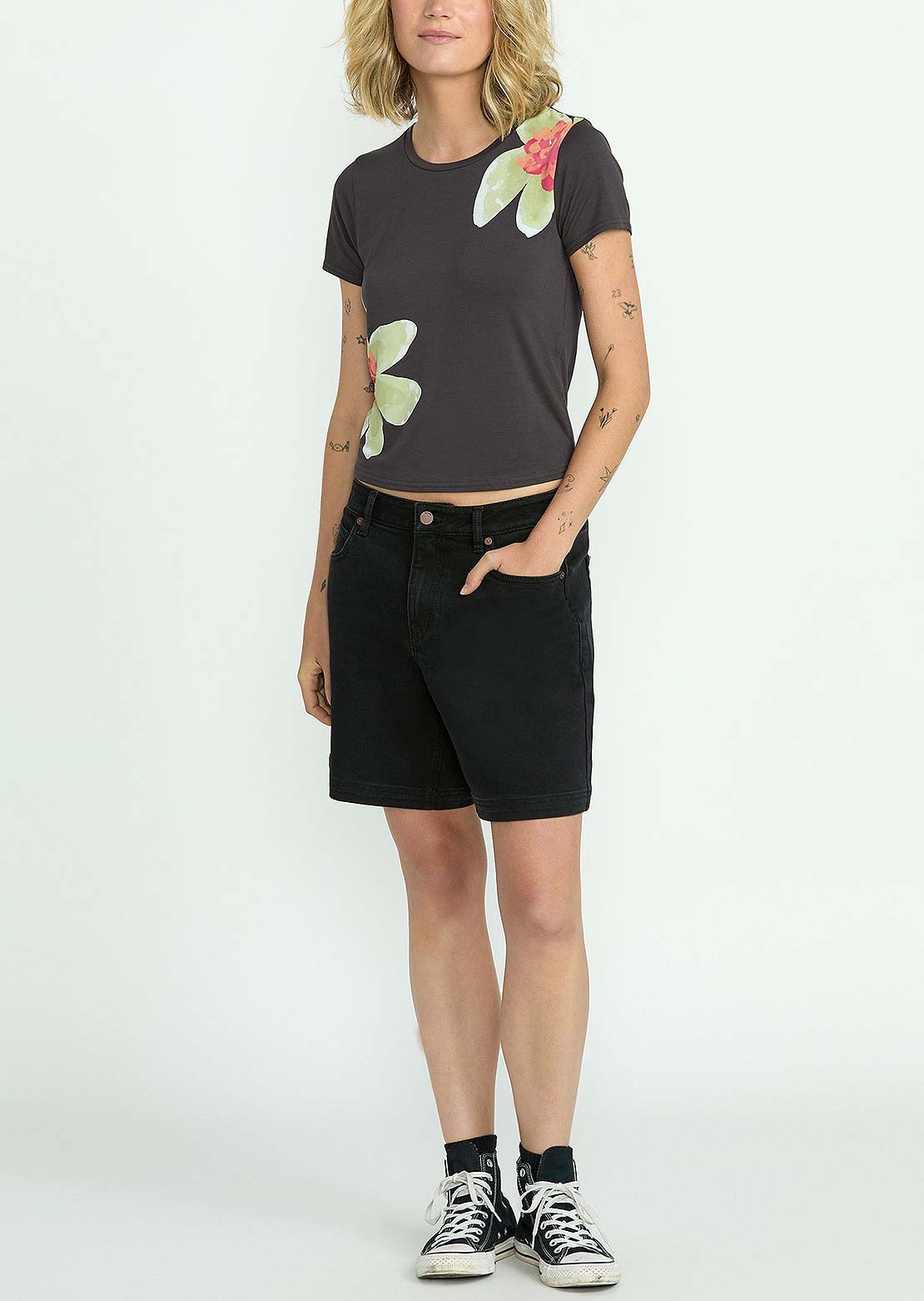 Volcom Women's Strait Up Long Shorts Blackout