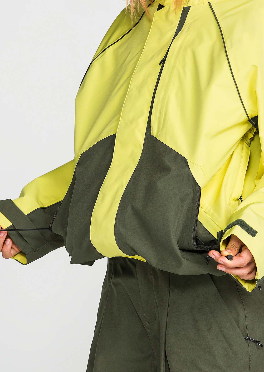 Volcom Women's Yourfav Baggy GORE-TEX Jacket