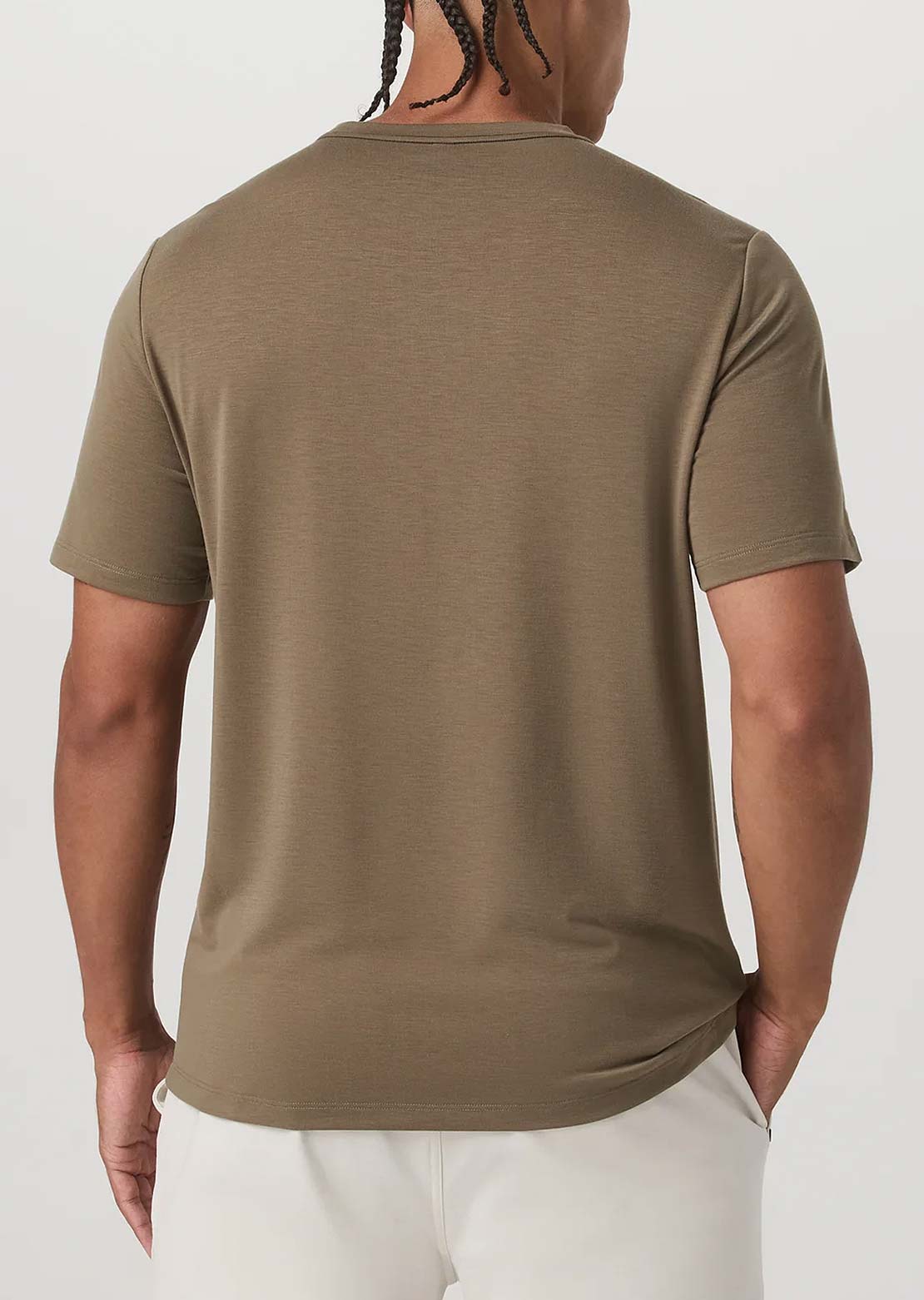 Vuori Men's Current Tech T-Shirt Peppercorn