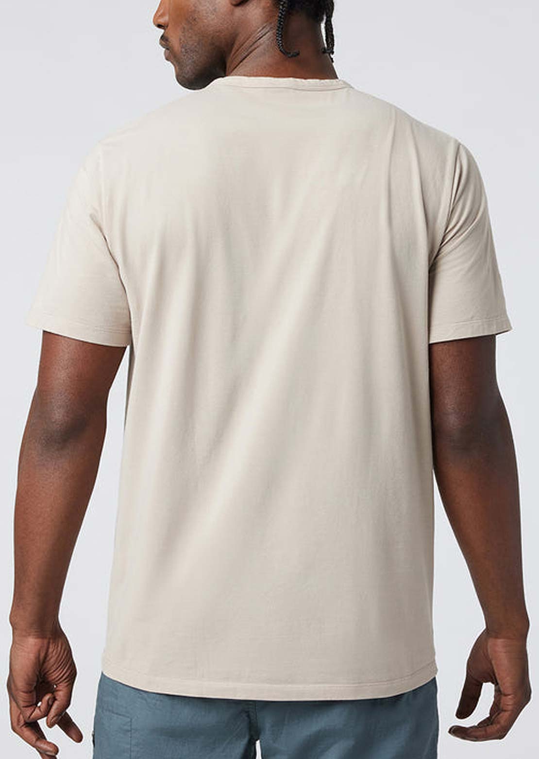 Vuori Men&#39;s Feather Pocket Tee Toast