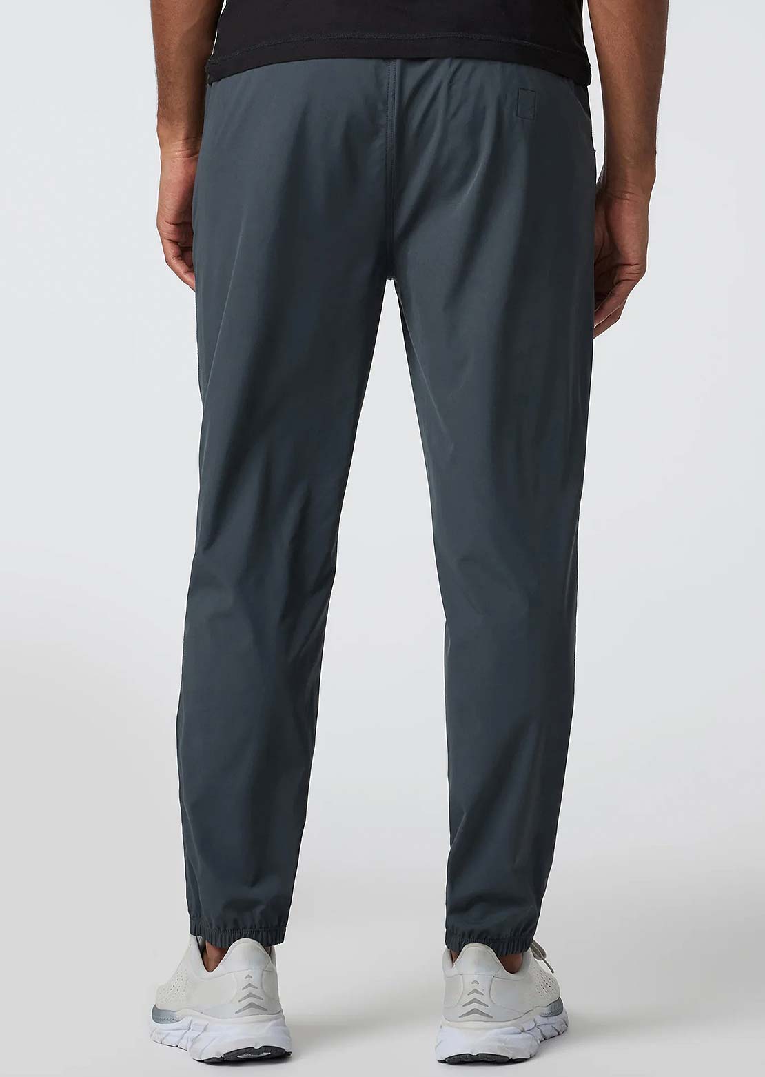 Vuori Men's Kore Jogger Charcoal