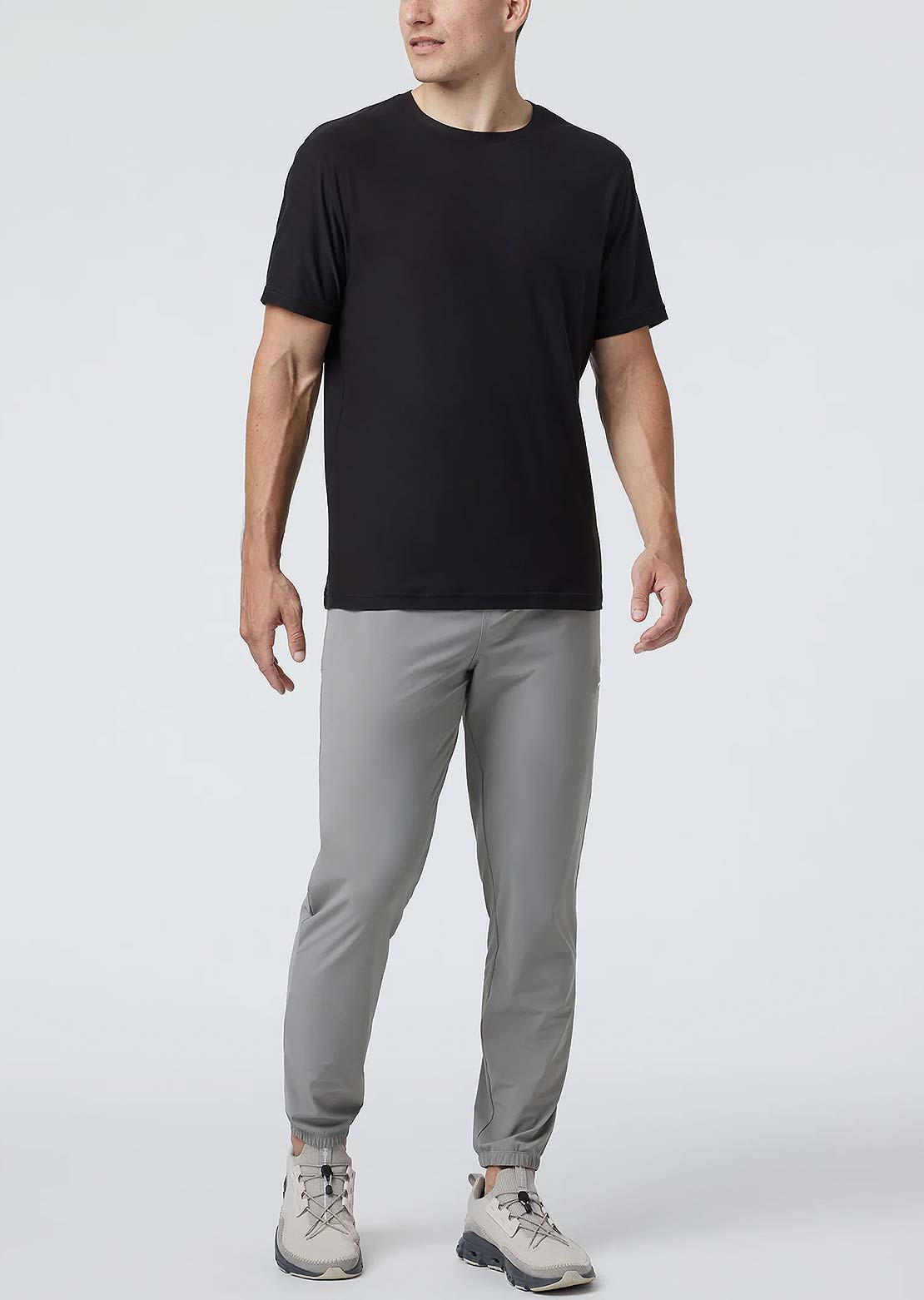 Vuori Men's Strato Tech T-Shirt Black