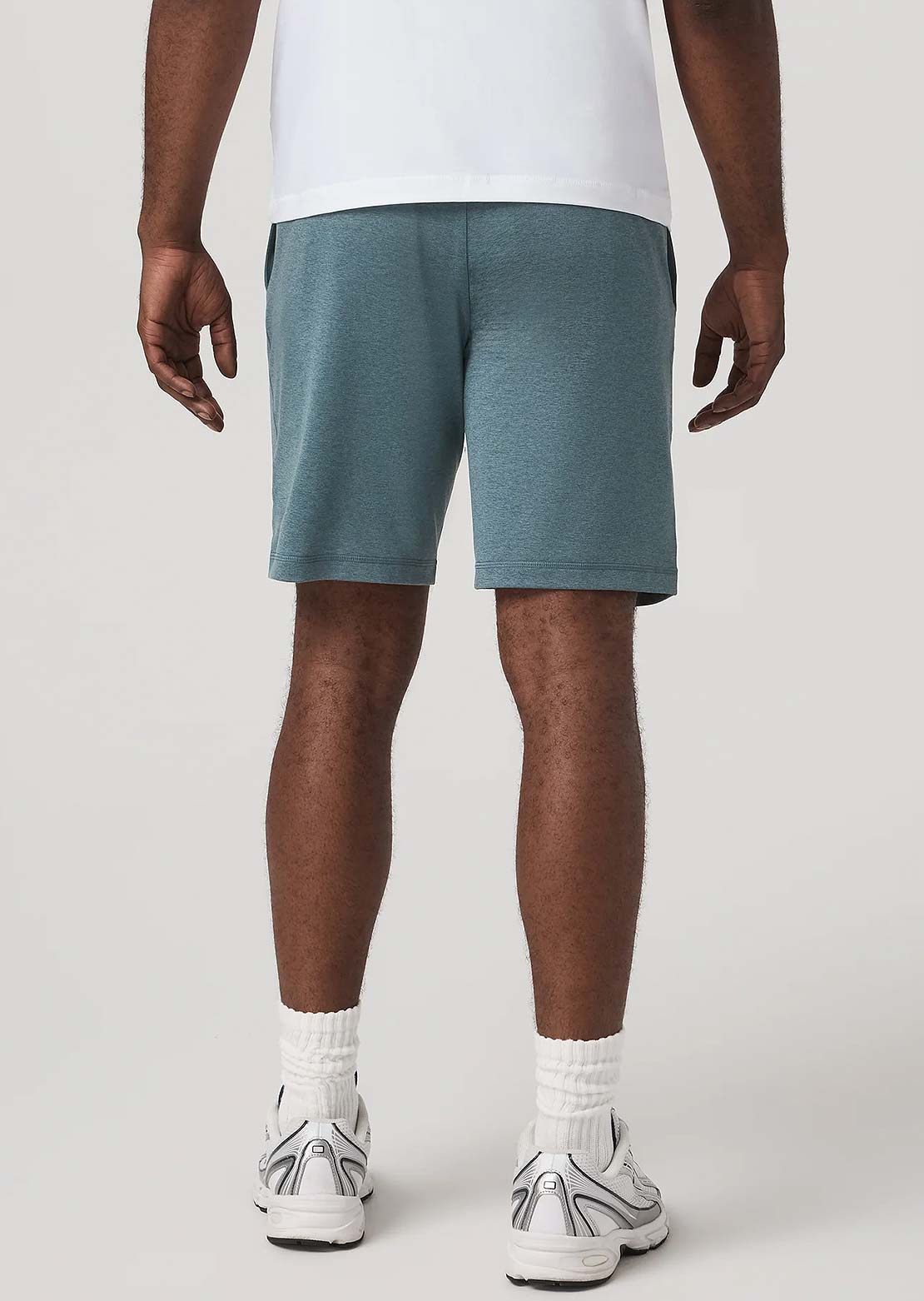 Vuori Men's Sunday Performance 8" Shorts Blue Sea Heather