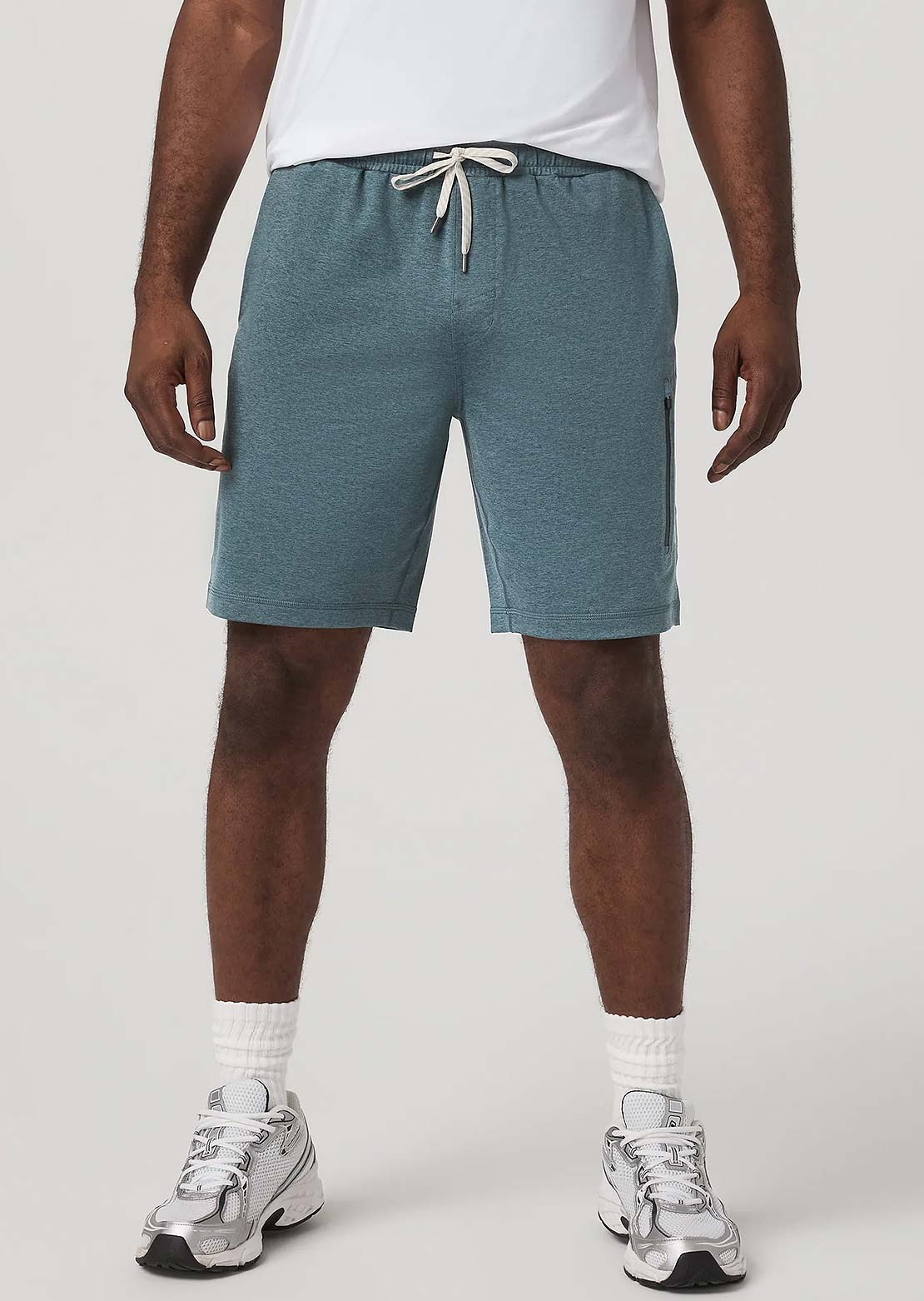 Vuori Men's Sunday Performance 8" Shorts Blue Sea Heather