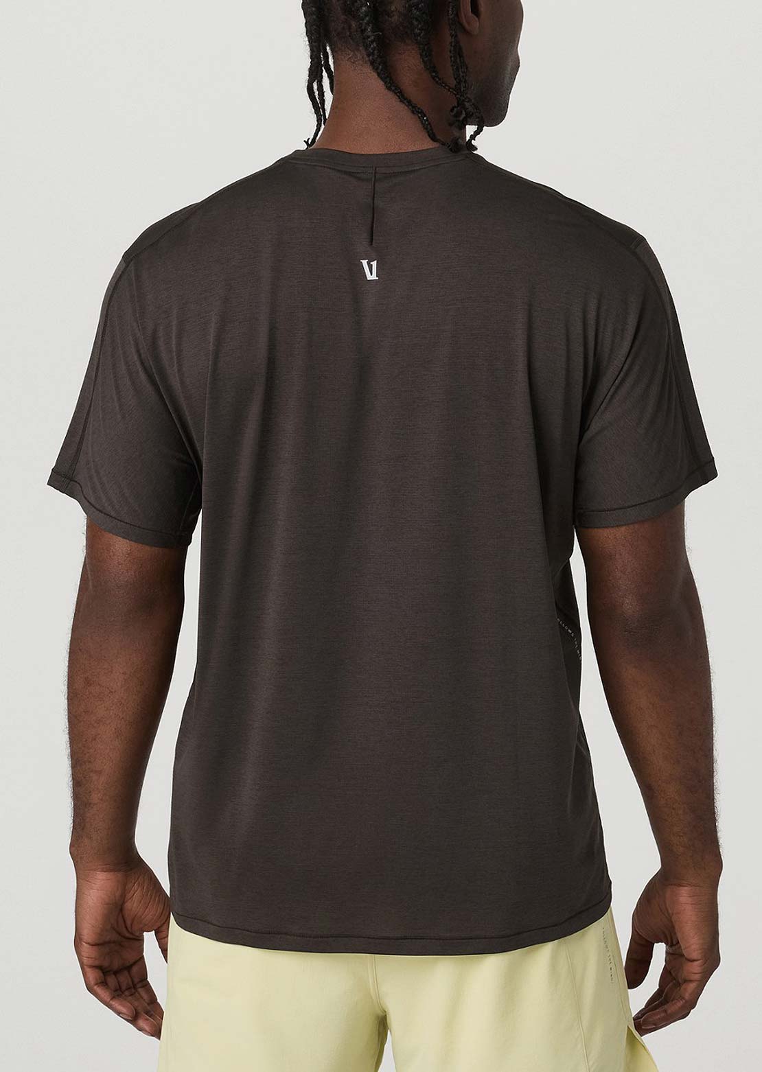 Vuori Men's Terrain T-Shirt Carbon