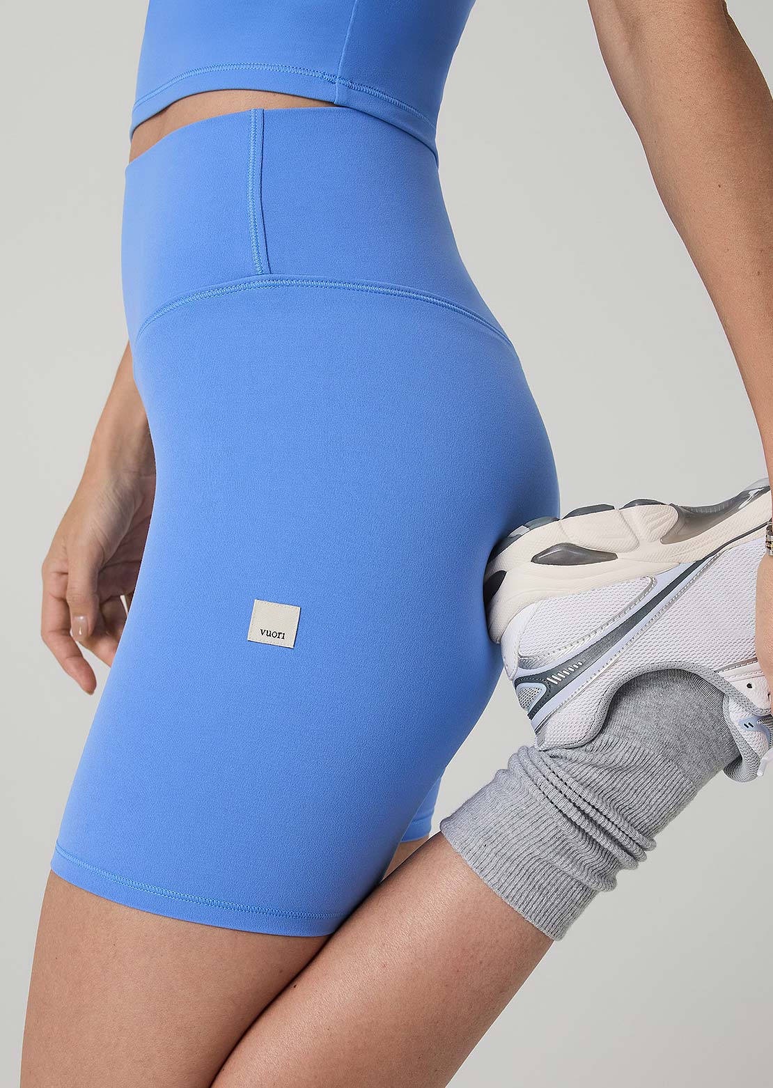 Vuori Women's All The Form Pocket 6" Shorts Hyacinth
