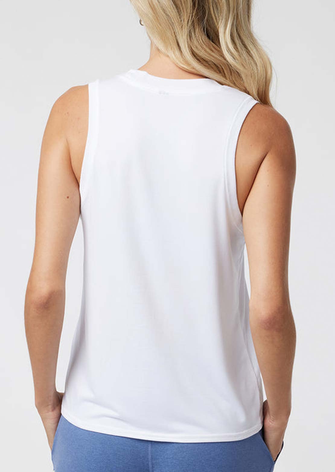 Vuori Women&#39;s Energy Top Long Sleeveless White