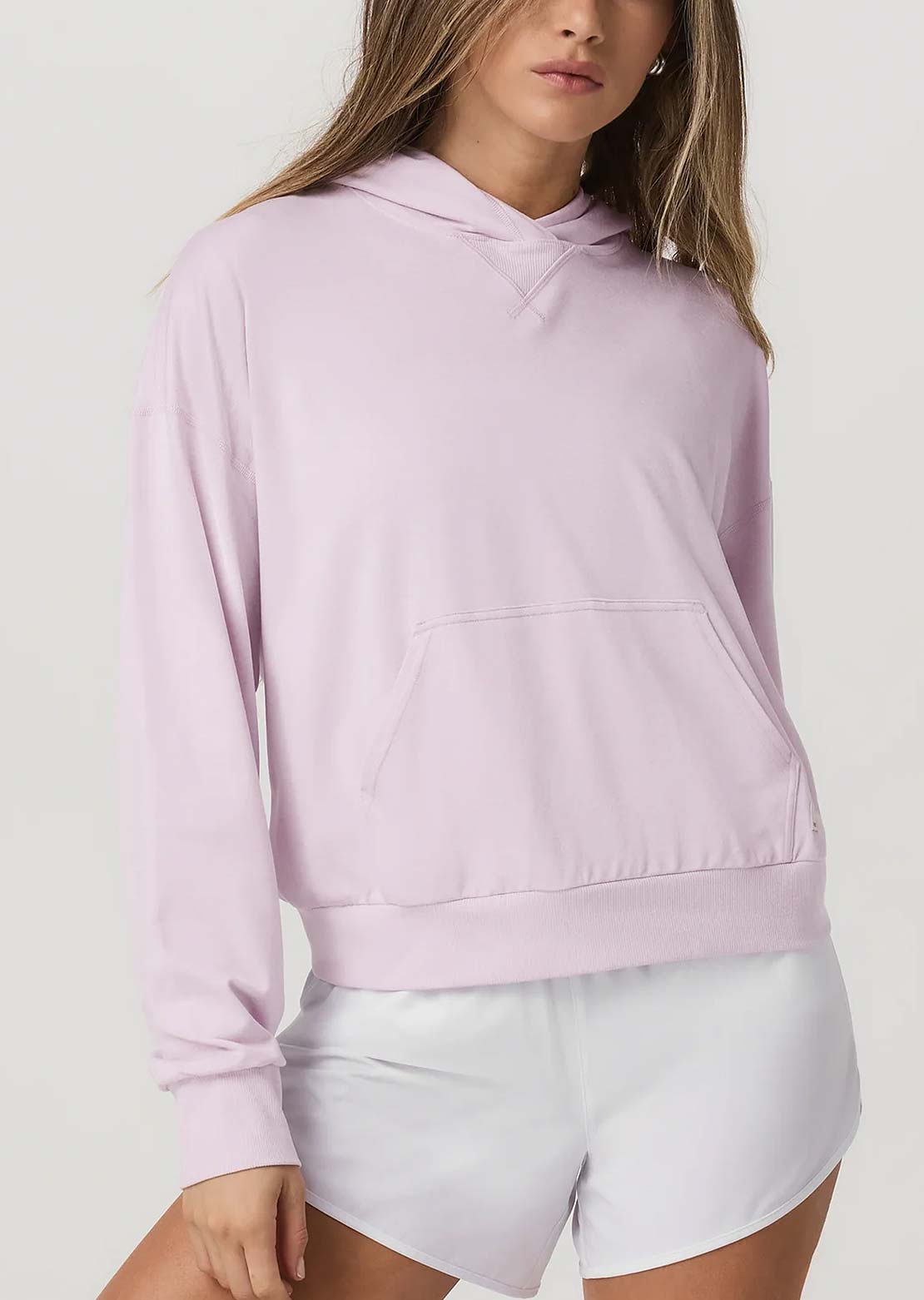 Vuori Women's Halo Modern Pullover Hood Lilac Breeze Heather