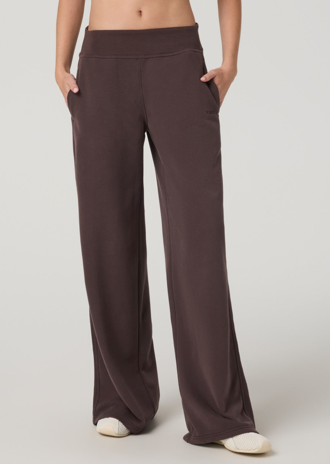 Vuori Women's Sedona Midrise Wideleg Sweat Pants French Roast