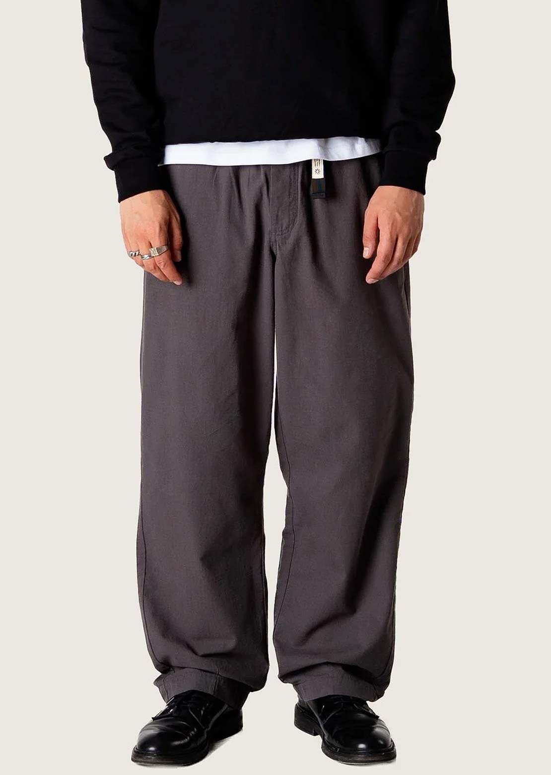 Woodbird Men's Umo Base Pants Asphalt