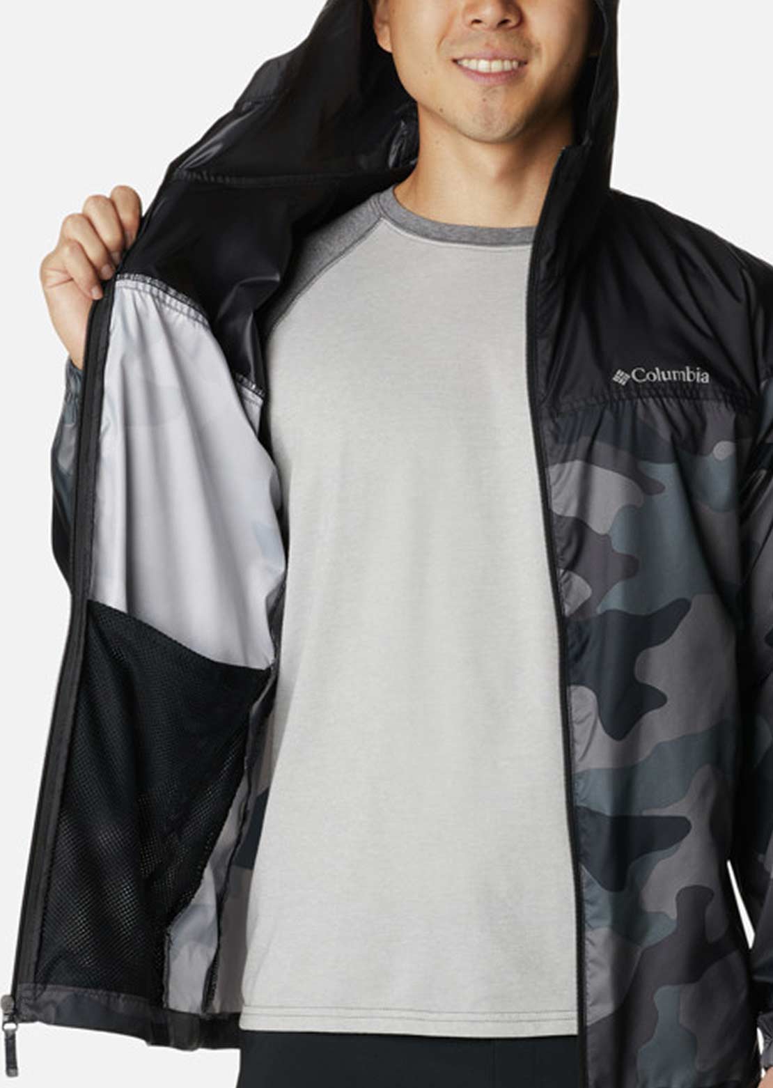 Columbia Men&#39;s Flash Challenger Novelty Windbreaker Black Camo