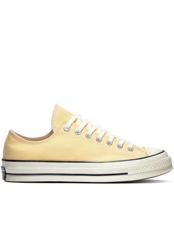 Converse chuck 70 hotsell low top yellow