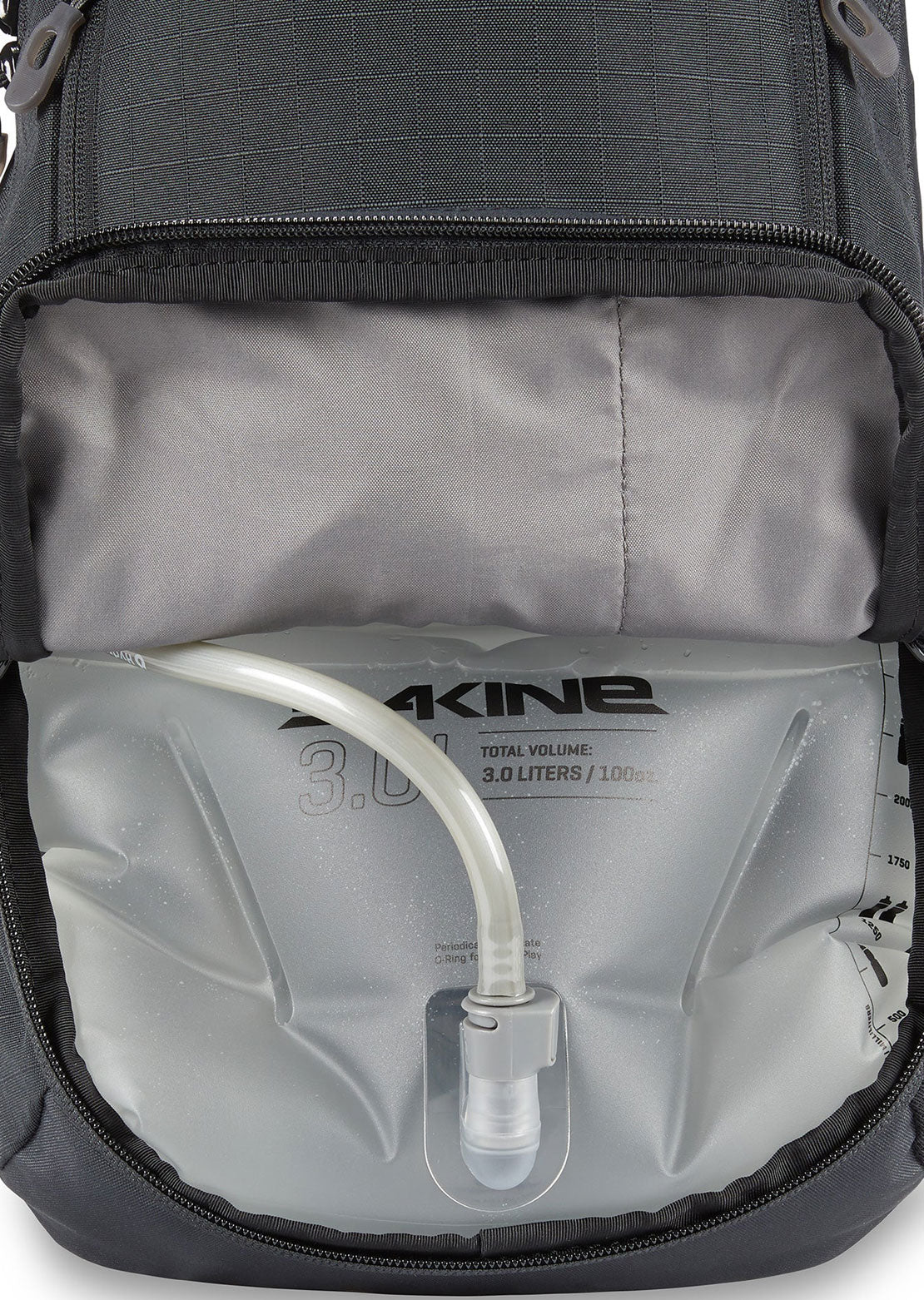 Sac D'hydratation Dakine Syncline 12L – Bleu, Très Bon état, Poche Neuve