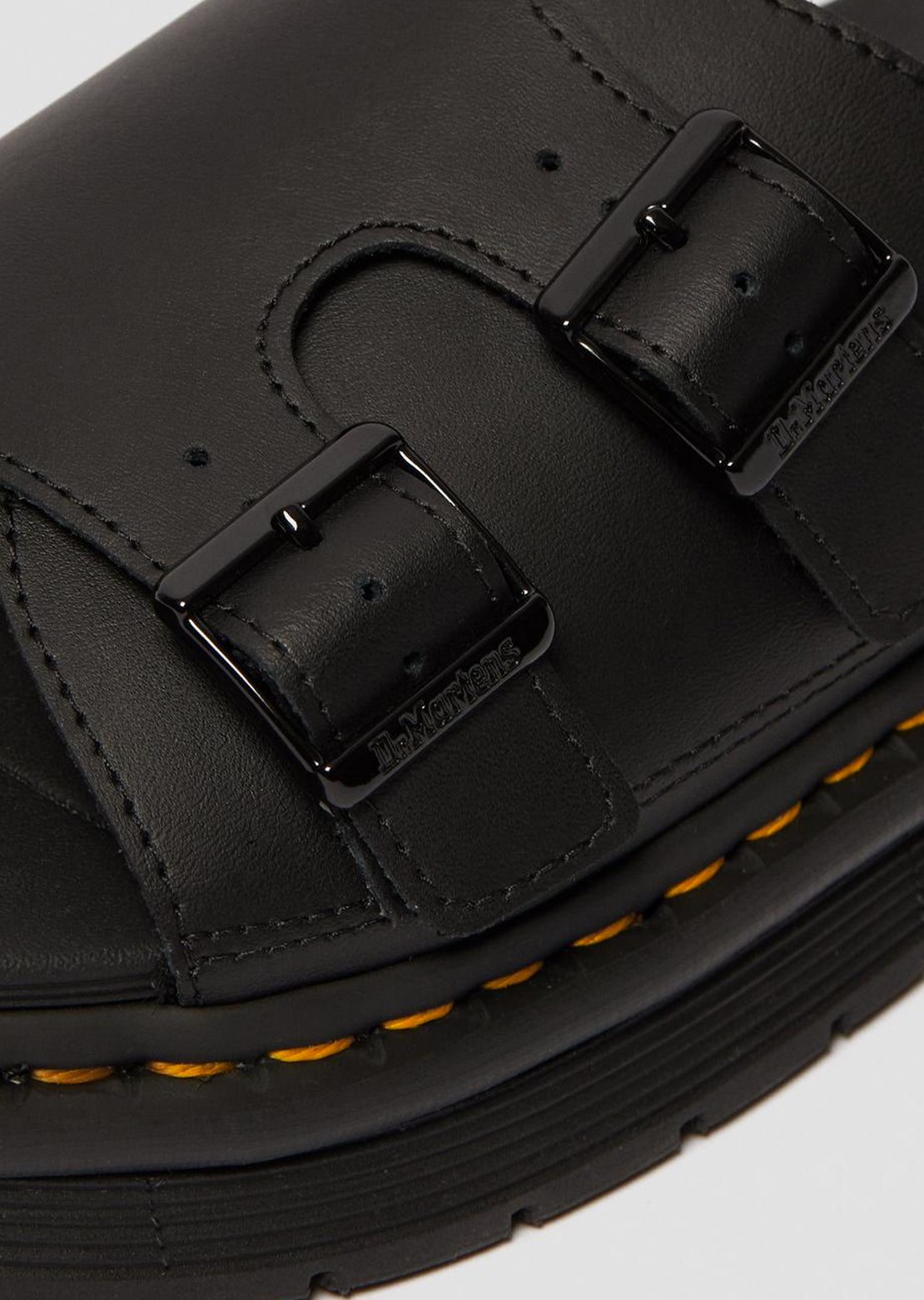 Dr.Martens Men’s Dax Hydro Leather Sandals Black