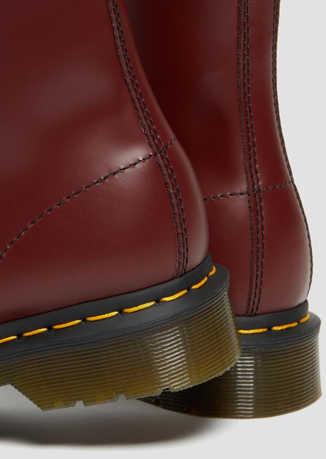 Dr.Martens Women&#39;s 1460 Boots Smooth Cherry Red