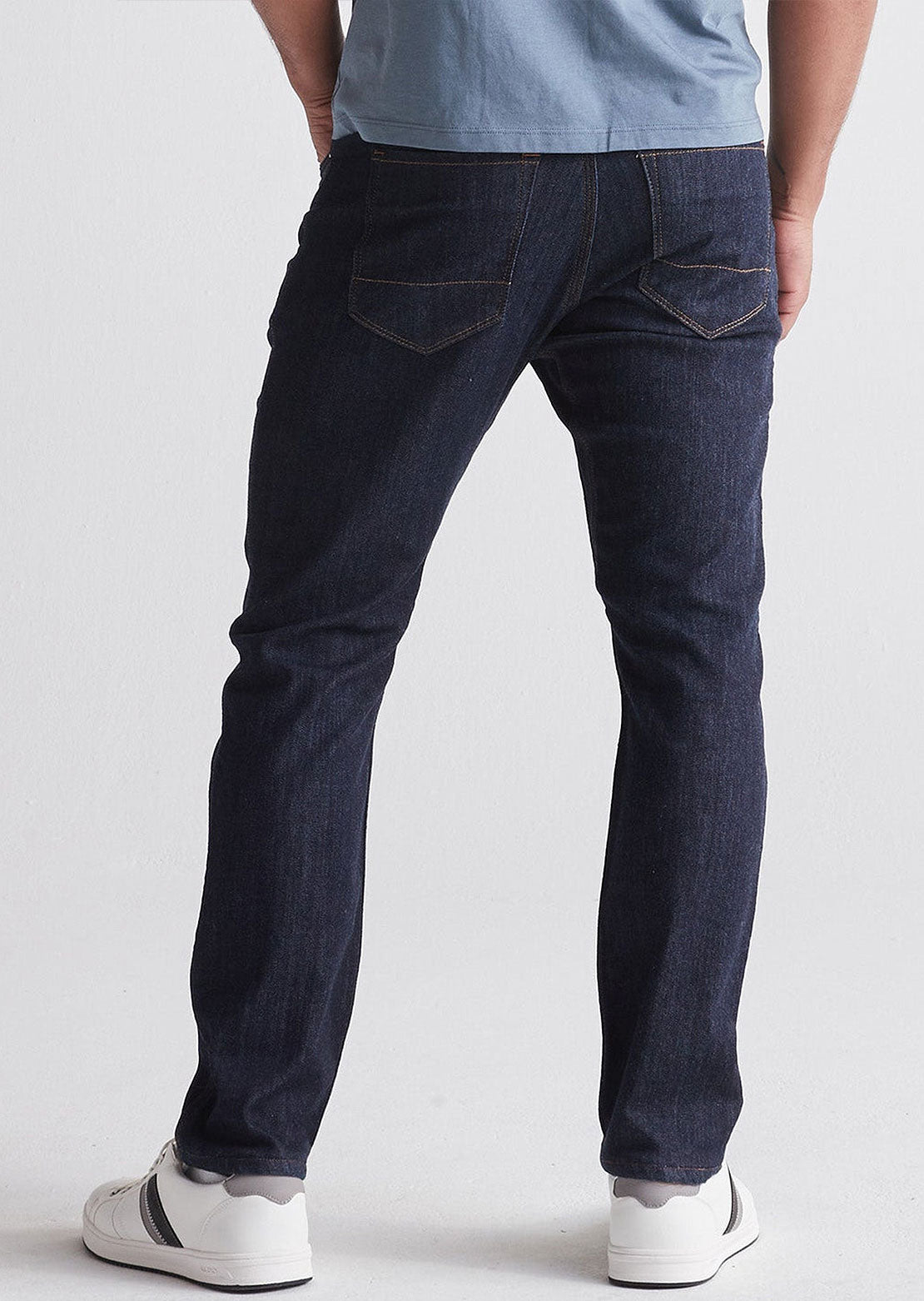DUER Men's Performance Relaxed Taper Denim Heritage Rinse