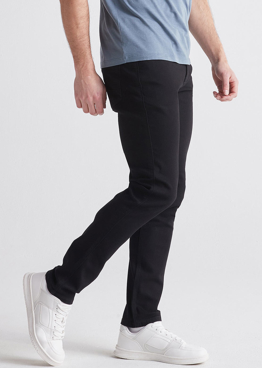 DUER Men&#39;s Performance Slim Denim Black