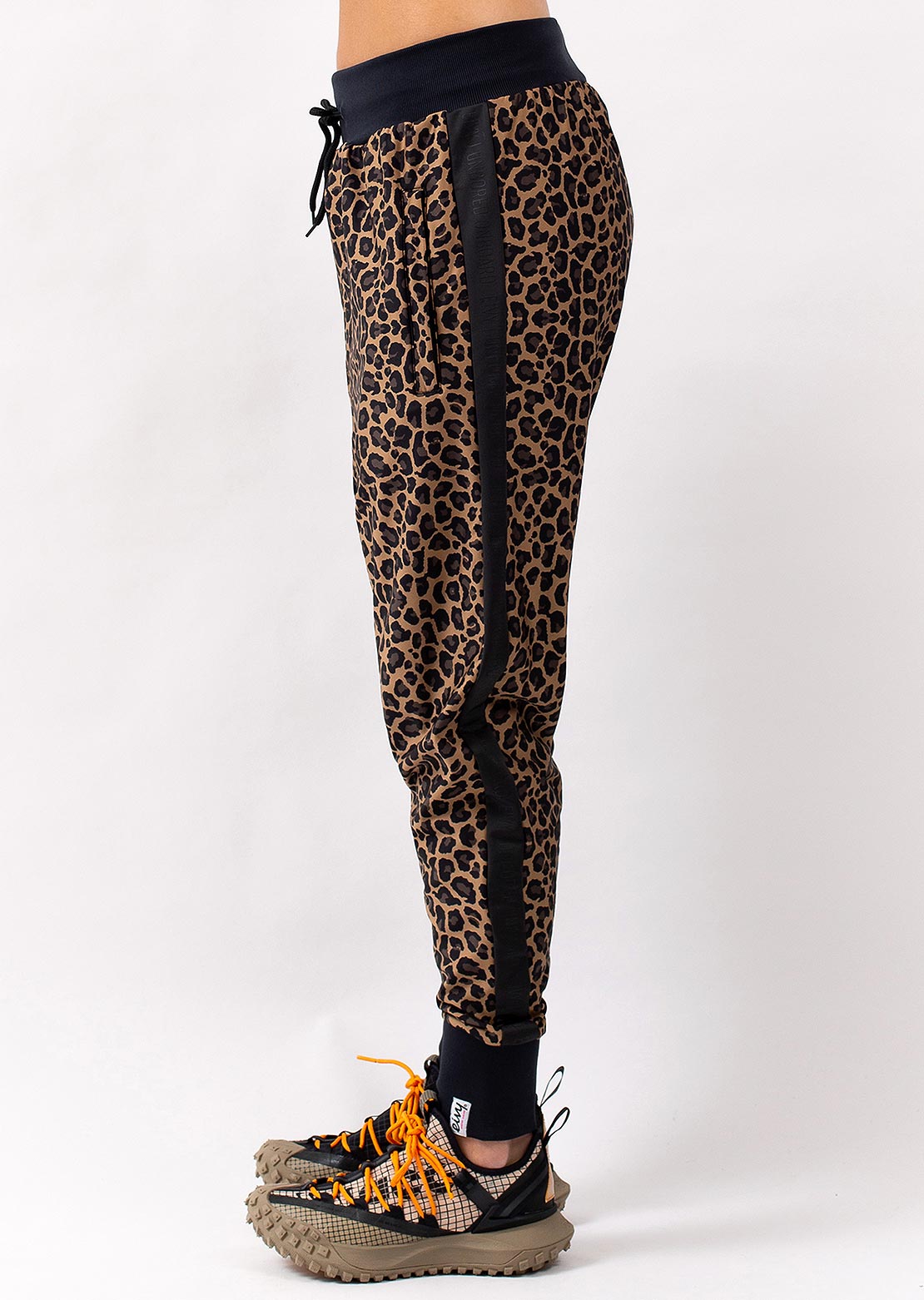 Eivy Women&#39;s Harlem Travel Pants Leopard