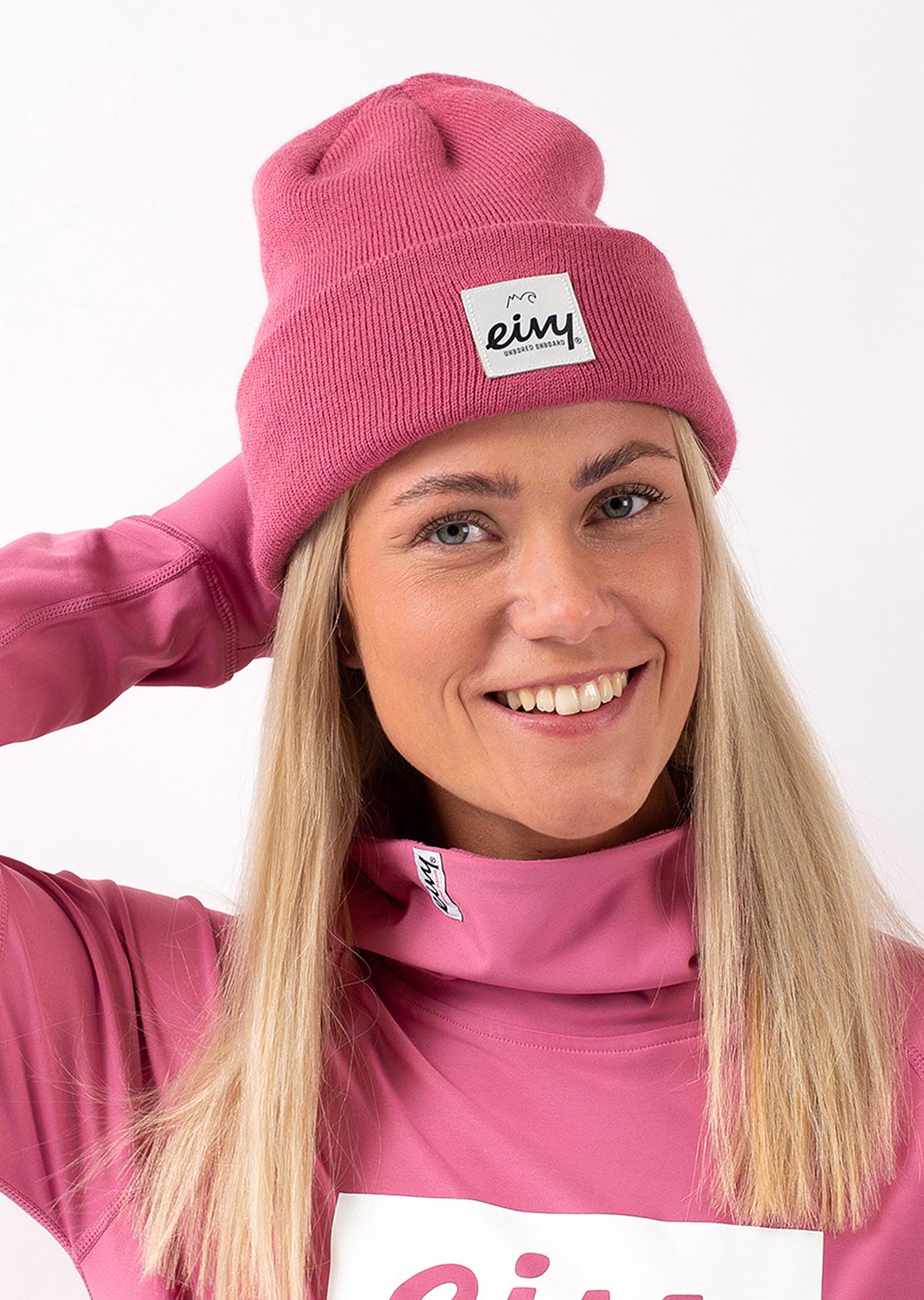 Eivy Women&#39;s Watcher Beanie Raspberry
