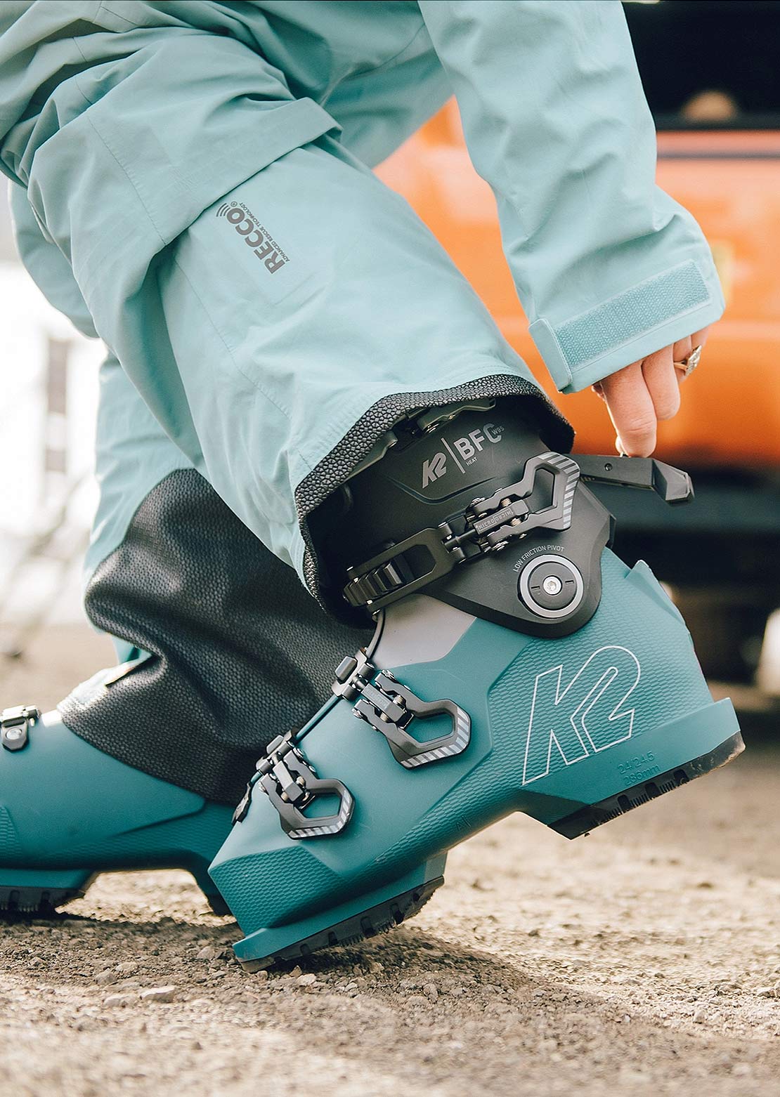 K2 Women&#39;s BFC 95 Ski Boots Blue/Black
