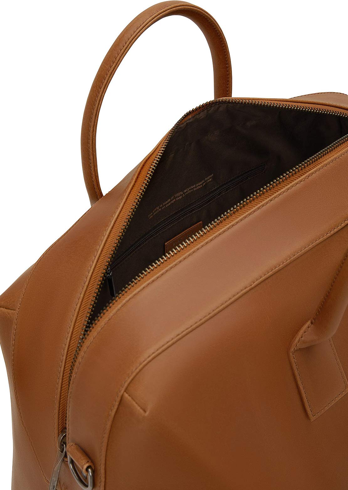 Matt &amp; Nat Andro Vintage Weekender Bag Chili/Matte Nickel