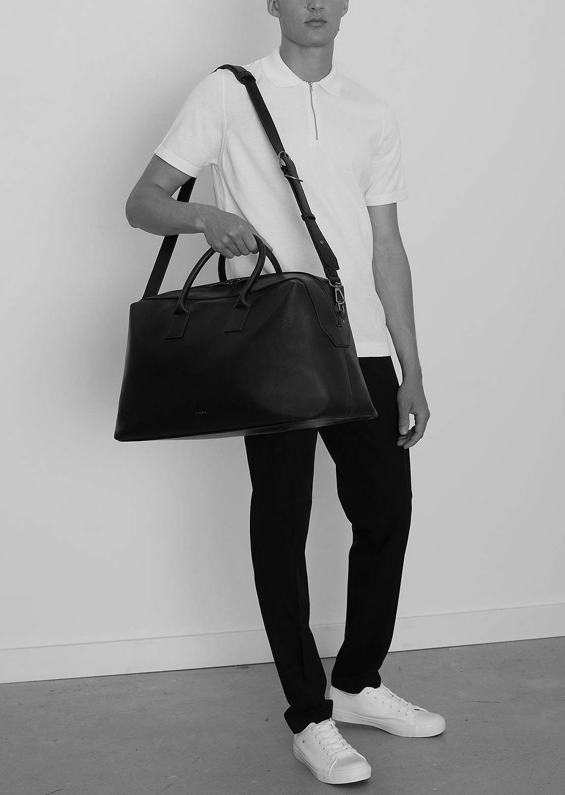 Matt &amp; Nat Andro Vintage Weekender Bag Chili/Matte Nickel