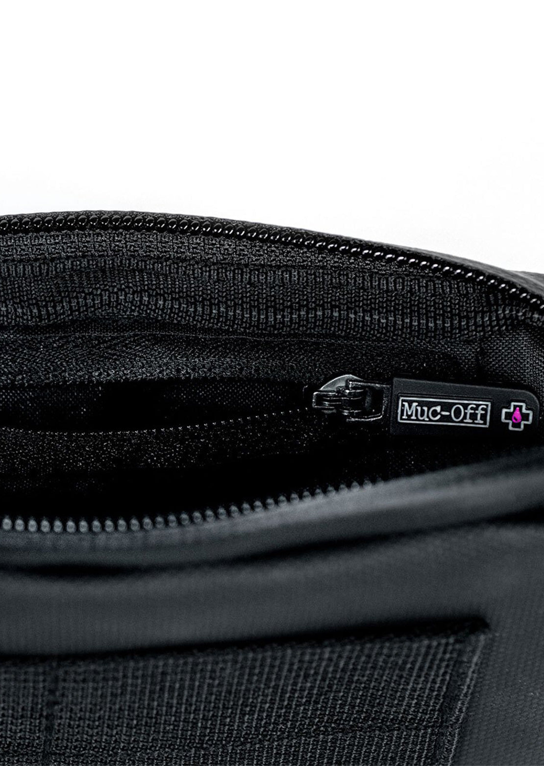 Muc-Off Rainproof Essentials Case Black