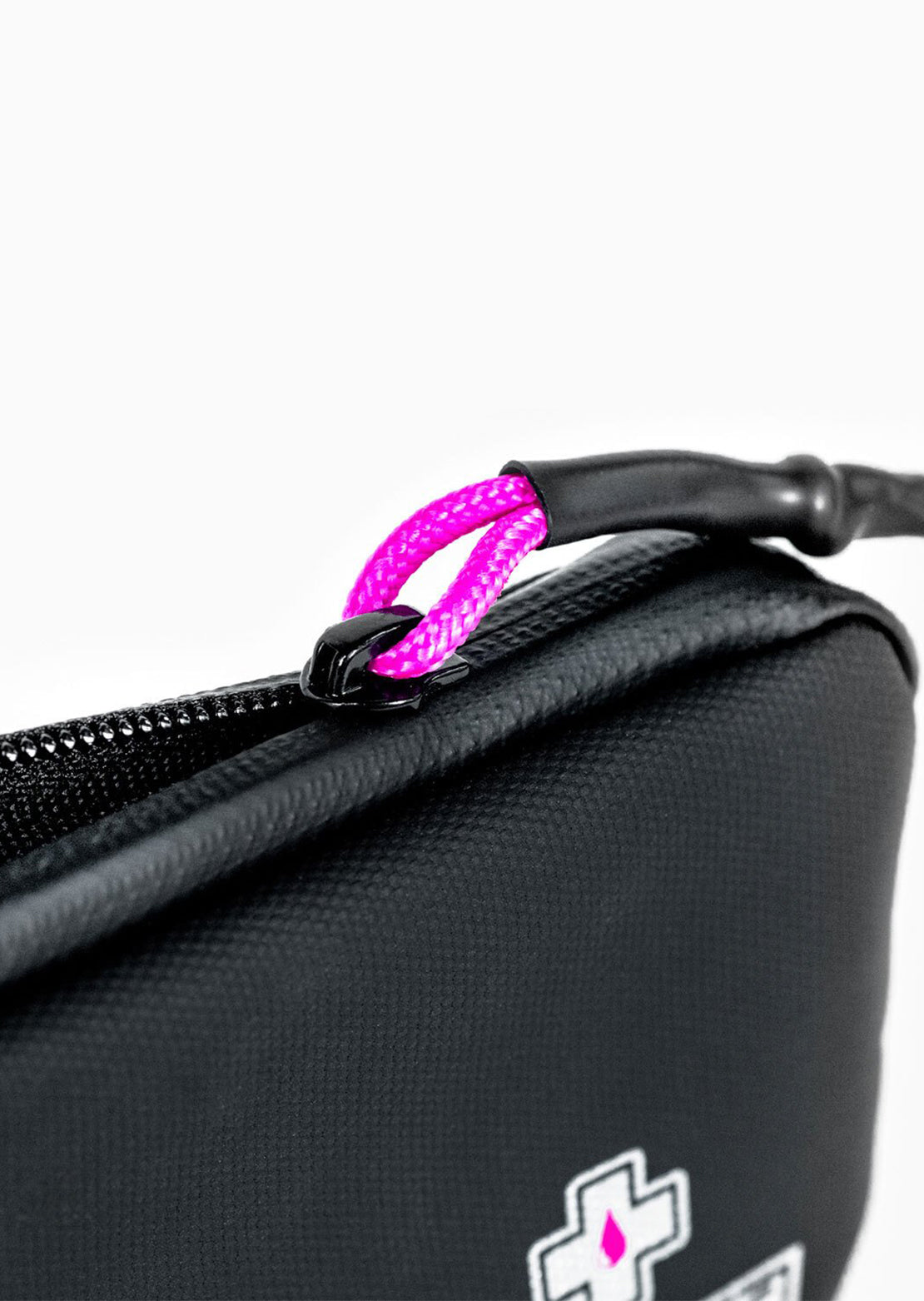Muc-Off Rainproof Essentials Case Black