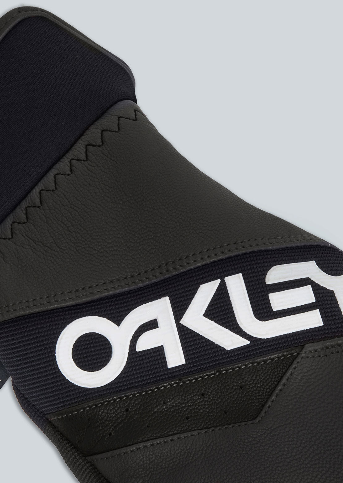 Oakley Men's Factory Winter Mittens 2.0 Blackout