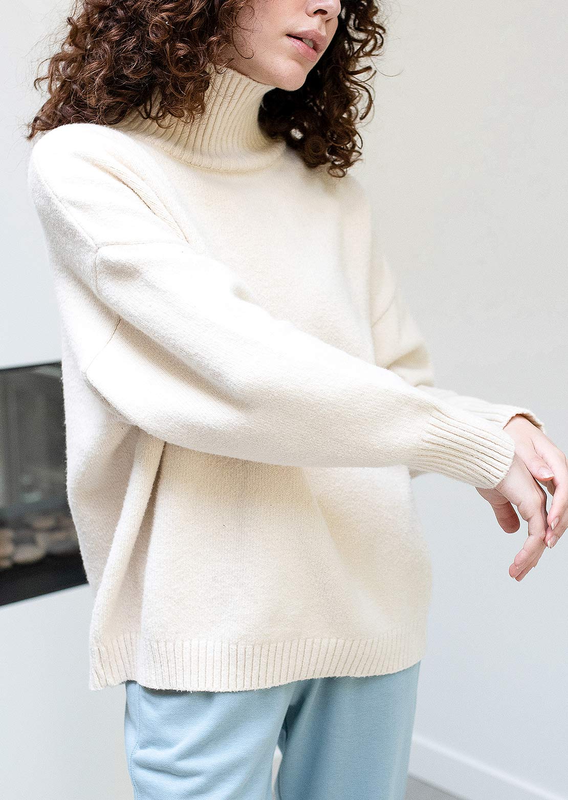 Paper Label Women&#39;s Lottie Cozy Sweater Oat Milk Mix