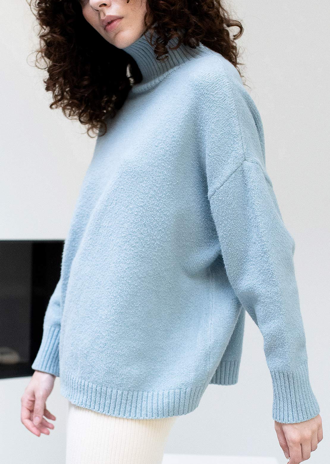 Paper Label Women&#39;s Lottie Cozy Sweater Still Blue Mix