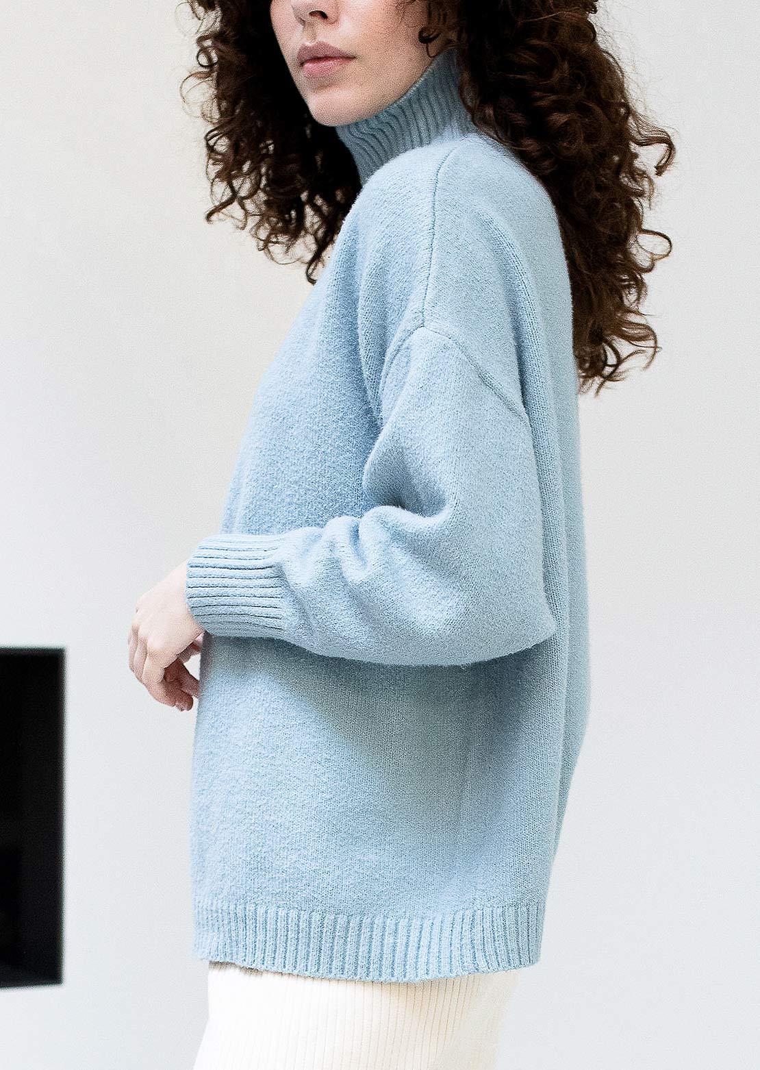 Paper Label Women&#39;s Lottie Cozy Sweater Still Blue Mix