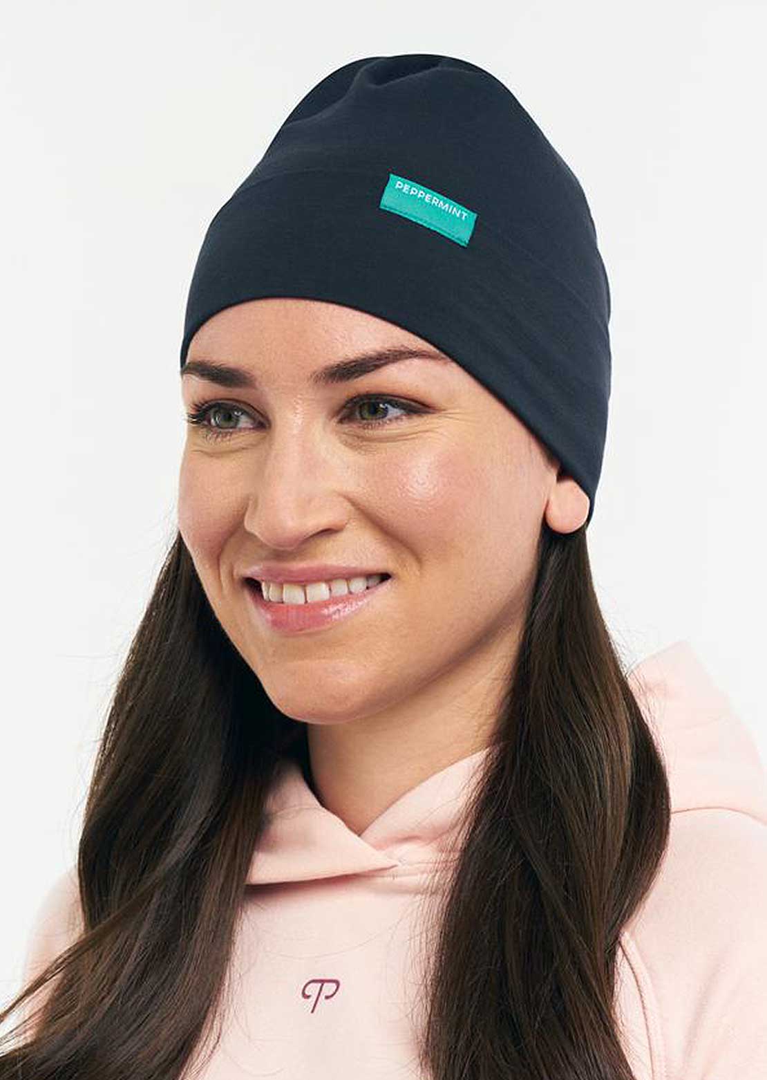 Peppermint Women&#39;s Light Beanie Black