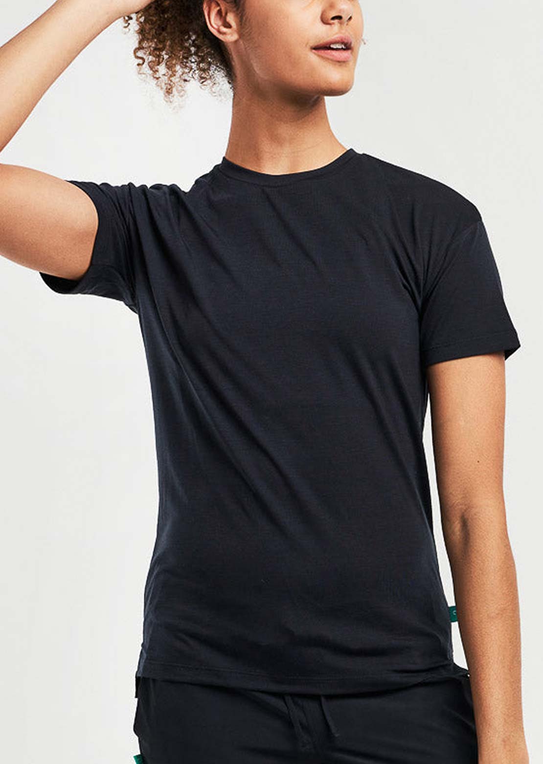 Peppermint Women&#39;s Mellow T-Shirt Black