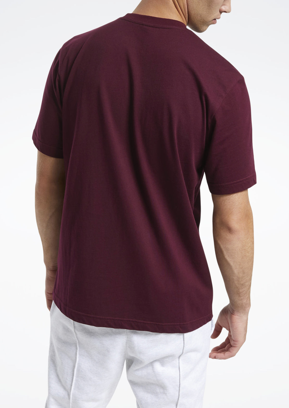 Reebok Men&#39;s CL F Pocket T-Shirt Maroon