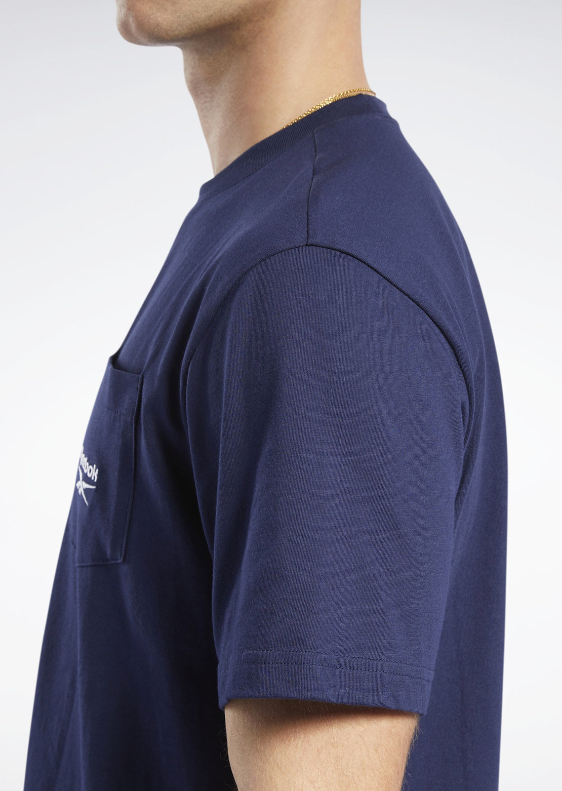 Reebok Men&#39;s CL F Pocket T-Shirt Vector Navy