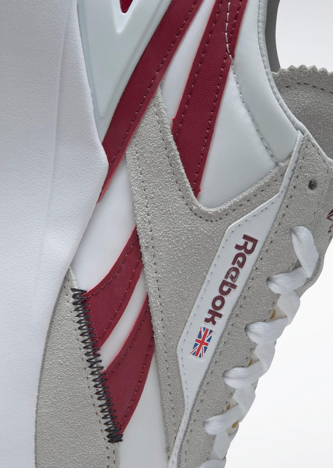 Reebok Unisex CL Legacy AZ Shoes FTWR White/Pure Grey 2/Classic Burgundy