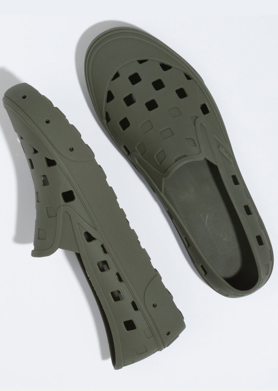 Vans Men&#39;s Trek Slip-On Shoes (Llt) Grape Leaf