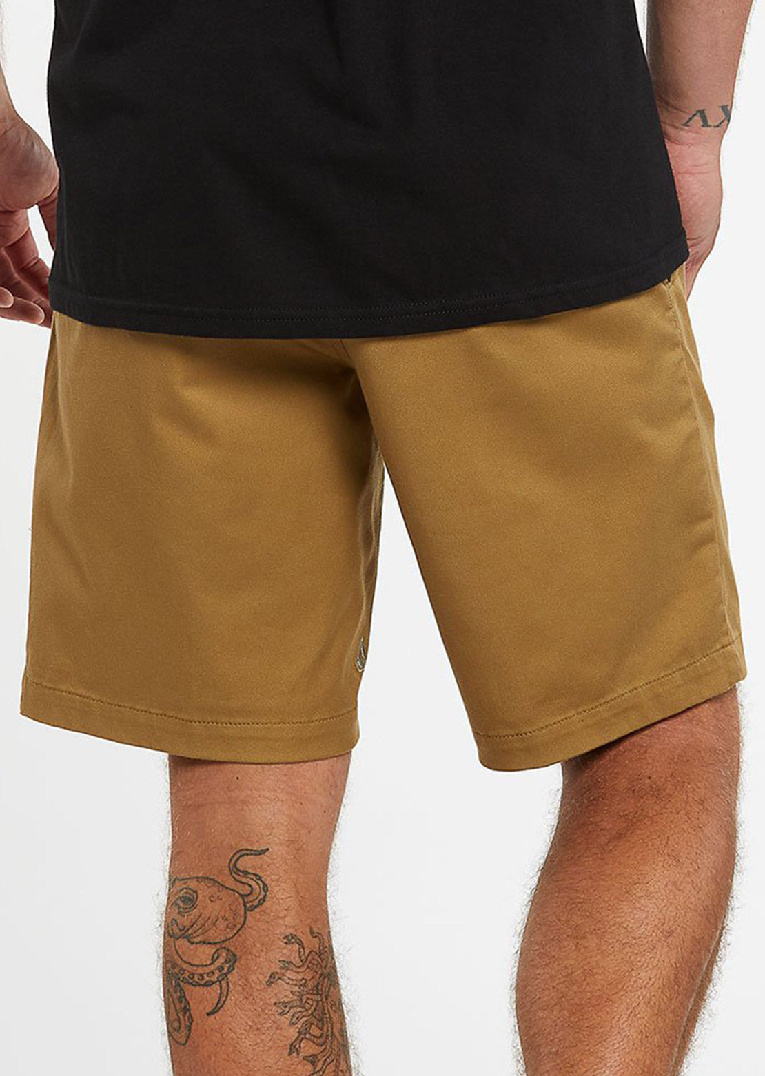 Volcom Men&#39;s Frickin Elastic Waist 19&quot; Shorts Dark Khaki