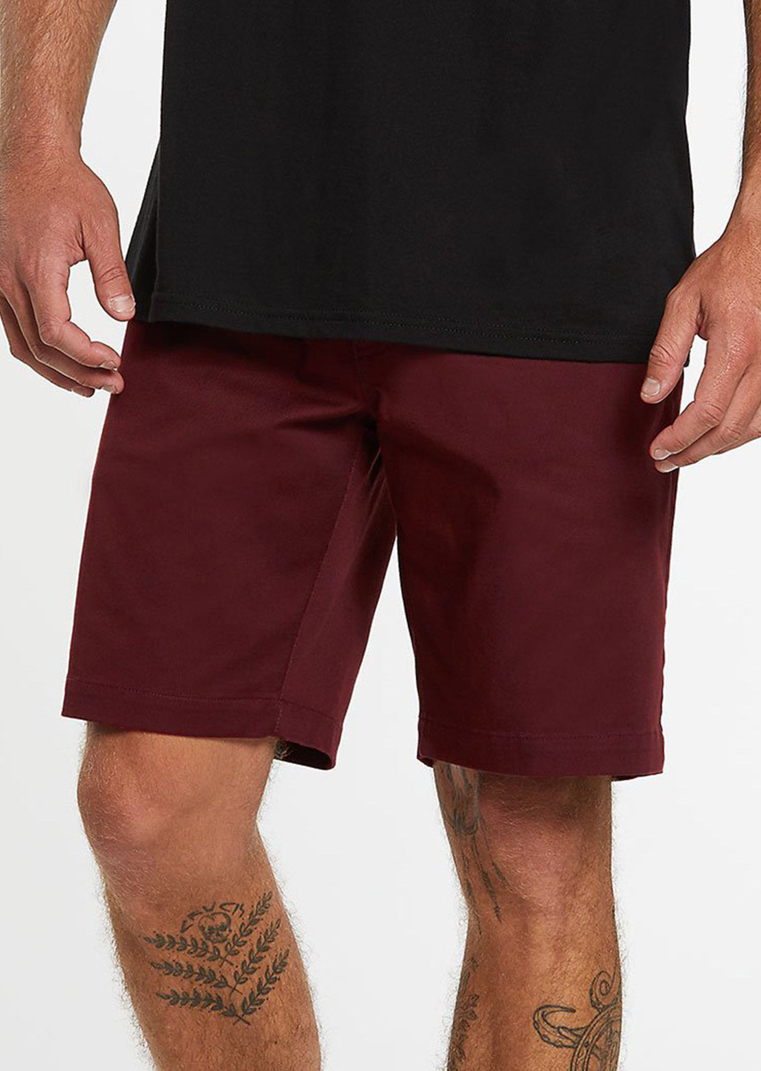 Volcom Men&#39;s Frickin Elastic Waist 19&quot; Shorts Plum