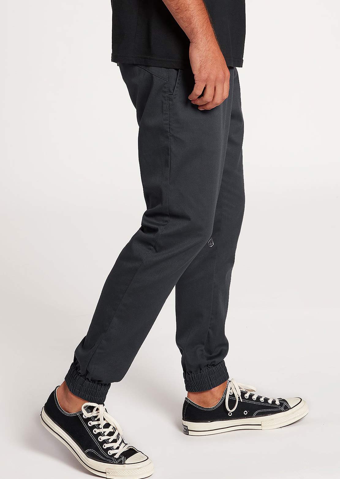 Volcom Men&#39;s Frickin Slim Jogger Pants Charcoal