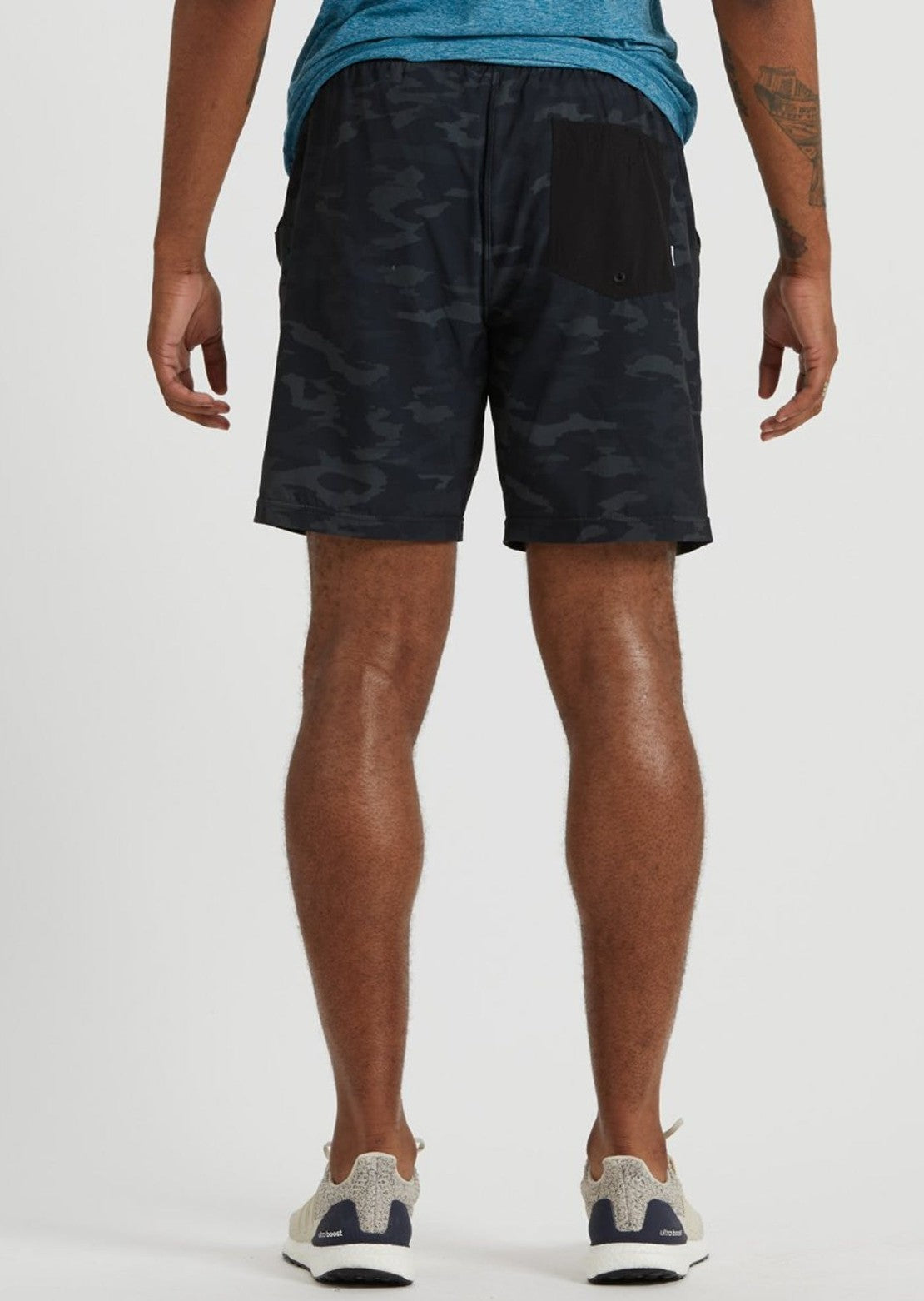 Vuori Men&#39;s Kore Shorts Black Watercolor Camo V302